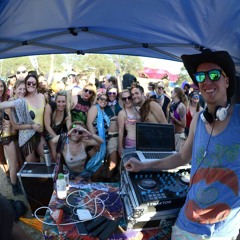 Lightning in a Bottle Set (feat. Tooth + Scottie Scribbles)