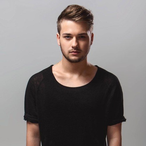 MAKJ, Thomas Newson & Deorro - ID (Comeback?) [Played by MAKJ on EDC Las Vegas 2016]