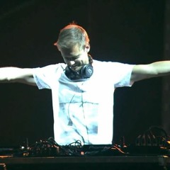 Armin Van Buuren - EDC Las Vegas 2016 (FULL)(Free) → [www.facebook.com/lovetrancemusicforever]