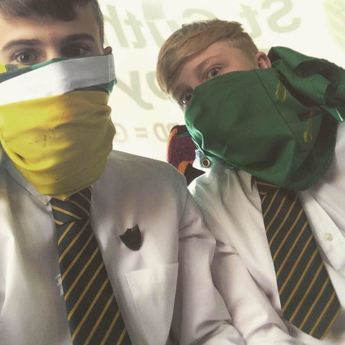 MC Lynchy - Hotline bling