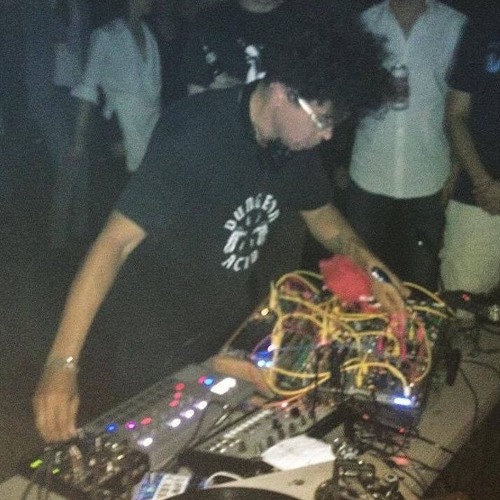 DUNGEON ACID - LIVE @ IN TRAINING 8/21/15