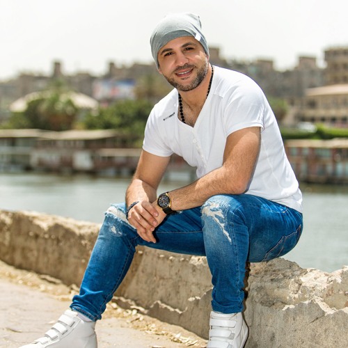 خمسين نسخة