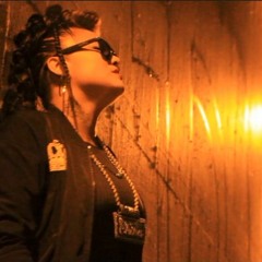 Chasing Dreams - V.I.P. Chinagirl Digginz