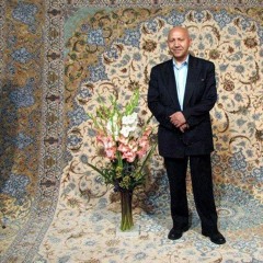 » ...یک کسی در بیابان برخورد کرد به یک دزدی «