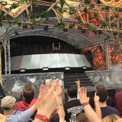 Code black at Defqon1 2016 RED stage