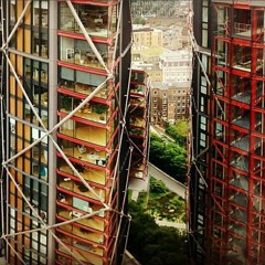 Bmaj9 - 11 Walking Through Tate Modern