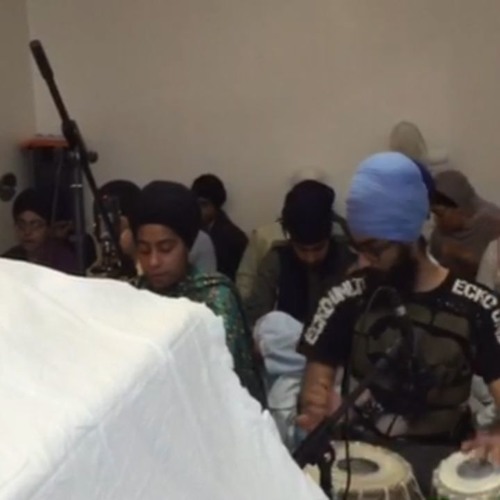 Bhai Karandeep Singh - Gobindh Milan Kee Eih Thaeree Bareeaa