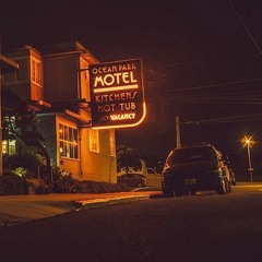 "Amarti Solo Qui"  from "Je me souviens " Classical Glass feat MayaDog