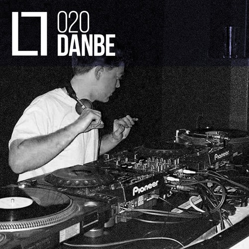 Loose Lips Mix Series - 020 - DanBe