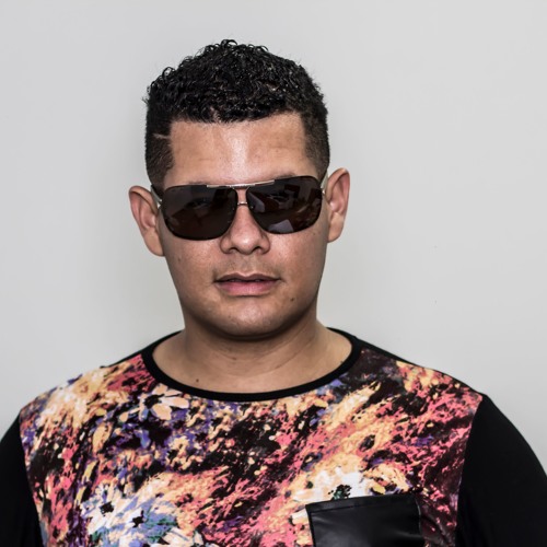 Deborah Cox - It's Over Now (Dihousen Unofficial Remix)Free dowload !!!