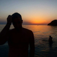 Виктор Апостоловски - Каде на одмор