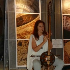 Tarhu Connections: Rapturous, by Ros Bandt
