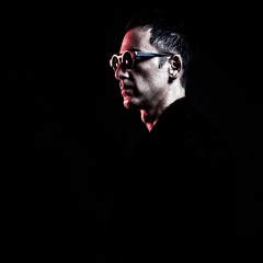 i-DJ: Dubfire