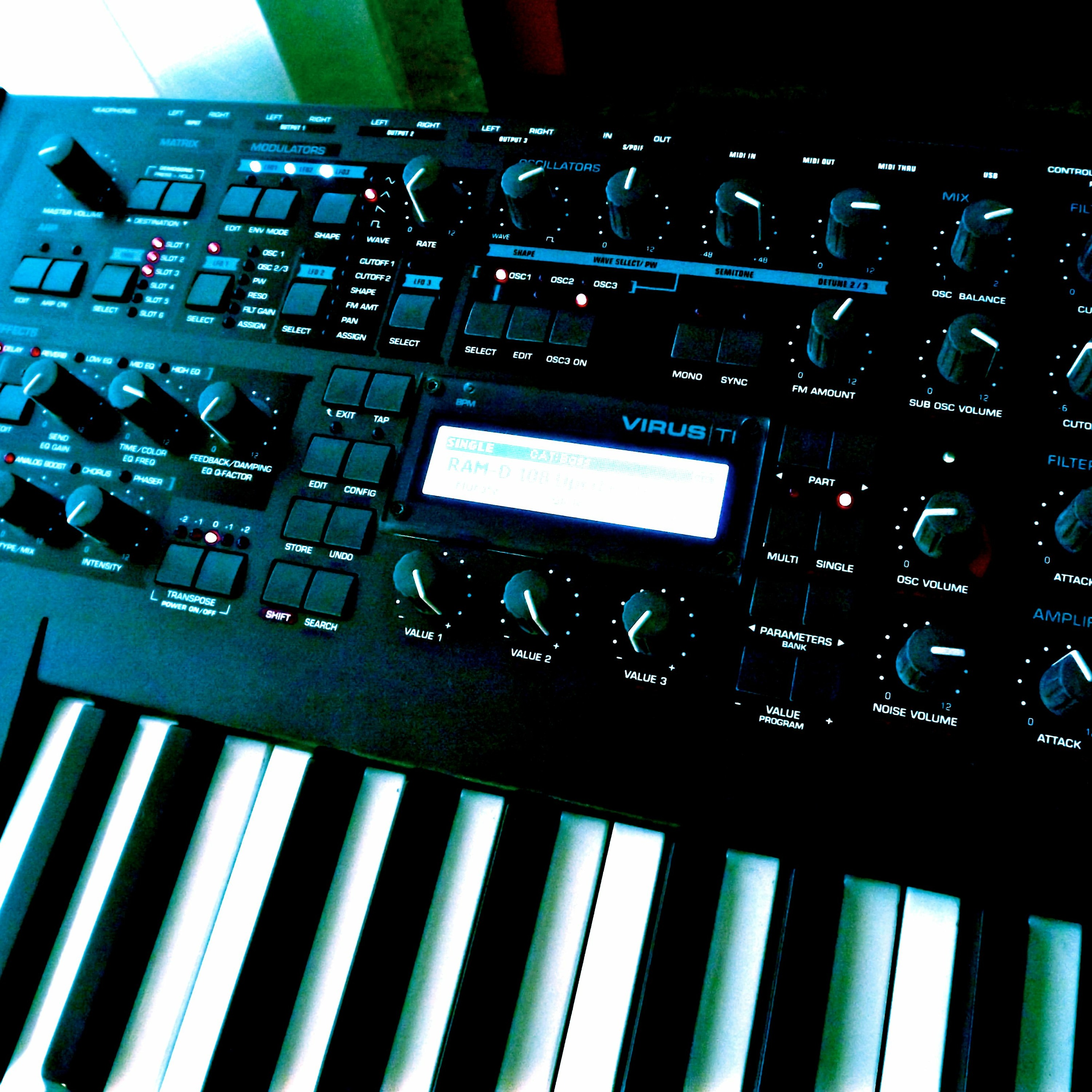 Synthelicious - Stock Music - Production Music