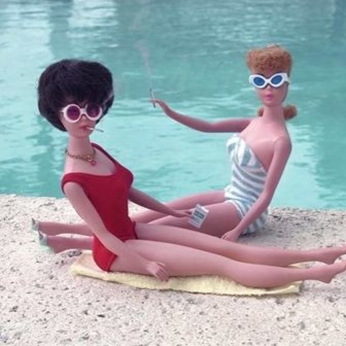 Chillaxing - Chiq Poolside Beats