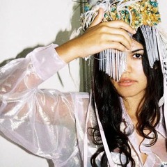 Le tube de l'été de Philippe Sage : Tess