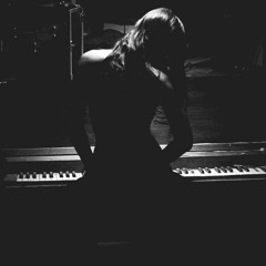 Slow The Piano In Dark
