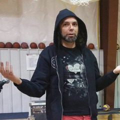 Prop Gathering 2016 - Hoops holding court