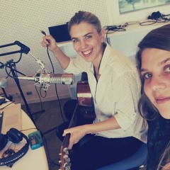 Yael Deckelbaum and Dafni Leef - Olam Katan Jingle