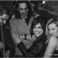 Titanium - Legends In Session