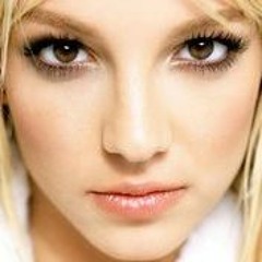 Britney Spears - Me Against The Music House Remix