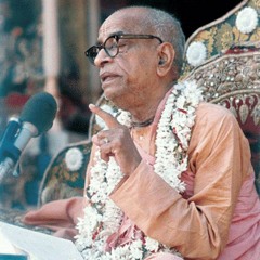 Srila Prabhupada Lectures: Bhagavad-gita 04 - 01:  Big Scholars Can't Get What - -etc: