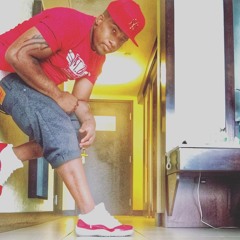 Fella and G money(she Want It)