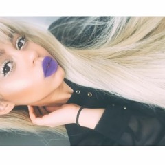 Dangerous Woman - cover