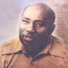 ابو داود - مداعب الغصن الرطيب