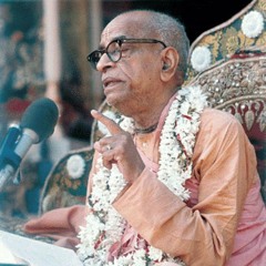 Srila Prabhupada Lectures:  Bhagavad-gita 04 - 01 - 02:  Big Scholars Can't Get What - -etc 2: