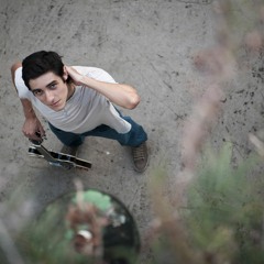 (DEMO) Dias Iguais - Gabriel Gaier