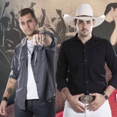 Theo & Arcanjo - Namorando E Me Querendo