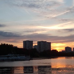 Not mixing just relax (urban sunset)