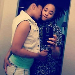 Wezzy Gonzollis ft Sammi - Your Love.mp3