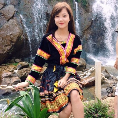 Xuân Về Trên Bản Mông Remix