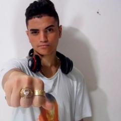 MC ALE ABRE AS PERNA Vs NH E P.U (DJ DANIEL 22)