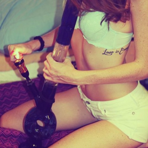 MC GÃO - Novinha Maluca ((James Rodrigues - Remix 2016))VHT