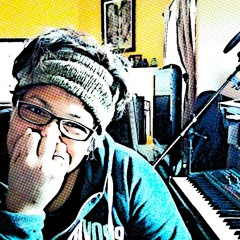 NaKeD BeD By ElEcTrOdEmEnCiA