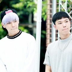 Nobody Knows - Standing Egg