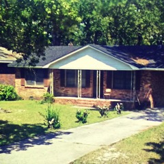 Grandma's House (Day/Night)