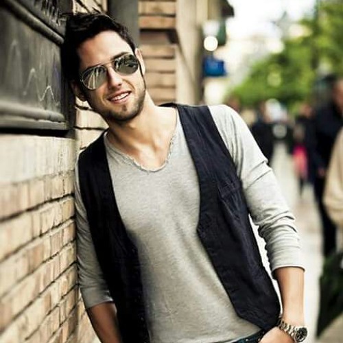 Ozcan Deniz & Niran Unsal Nasip değilmiş  ليس نصيبي مترجمة.m4a