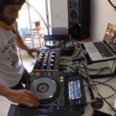 andilistenstomusic2