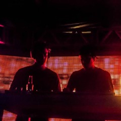 RAW - Shake  With Me (RAW's Mash Up Edit) [FREE DOWNLOAD]