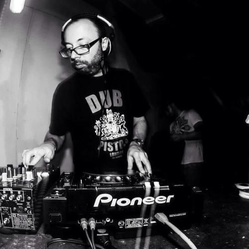 DJ STEVE THORPE   REAL BREAK BEATS!!