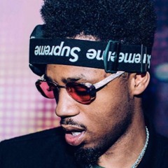 Metro [Prod. By Curlii] (Metro Boomin Type Beat)