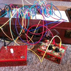 Suitcase Soniks Three