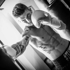 DANGEROUS BOXING INTRO MISTAKAY FEAT MC B