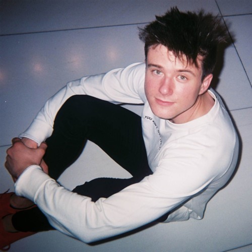 Stream Alec Benjamin - Pretending by Ray