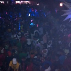 =MC CABELINHO AQUI NO RISCA FACA - ( DJ VINI ROOX DJ KINHA)=