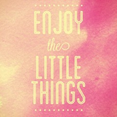 Enjoy The Little Things  -{ Original Club Room}- Mixed By Mr.MeGoMiX